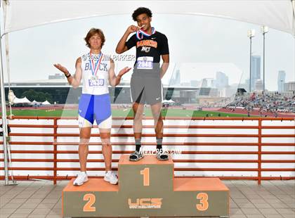 Thumbnail 2 in UIL 3A State Championship (Awards) photogallery.