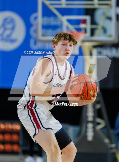 Thumbnail 3 in Mt. Spokane vs. Bellarmine Prep (WIAA 3A Quarter Final) photogallery.