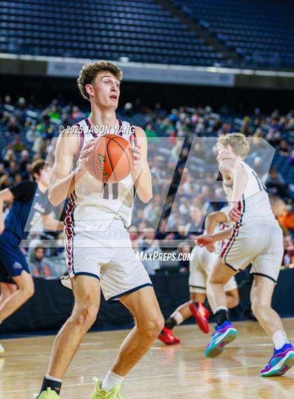 Thumbnail 3 in Mt. Spokane vs. Bellarmine Prep (WIAA 3A Quarter Final) photogallery.