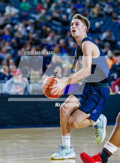 Thumbnail 2 in Mt. Spokane vs. Bellarmine Prep (WIAA 3A Quarter Final) photogallery.