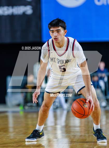 Thumbnail 3 in Mt. Spokane vs. Bellarmine Prep (WIAA 3A Quarter Final) photogallery.