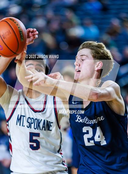 Thumbnail 3 in Mt. Spokane vs. Bellarmine Prep (WIAA 3A Quarter Final) photogallery.