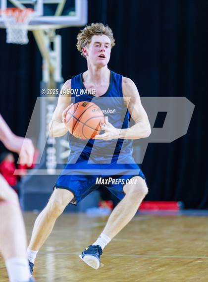 Thumbnail 3 in Mt. Spokane vs. Bellarmine Prep (WIAA 3A Quarter Final) photogallery.