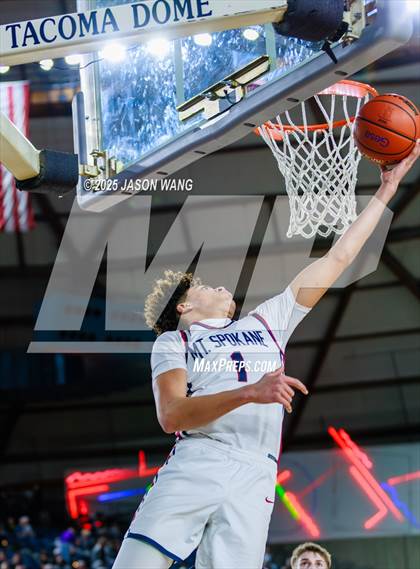 Thumbnail 3 in Mt. Spokane vs. Bellarmine Prep (WIAA 3A Quarter Final) photogallery.