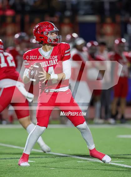 Thumbnail 1 in Jacksboro vs. Holliday (UIL 3A Region Semifinal) photogallery.