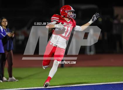 Thumbnail 3 in Jacksboro vs. Holliday (UIL 3A Region Semifinal) photogallery.