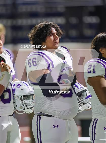 Thumbnail 1 in Jacksboro vs. Holliday (UIL 3A Region Semifinal) photogallery.