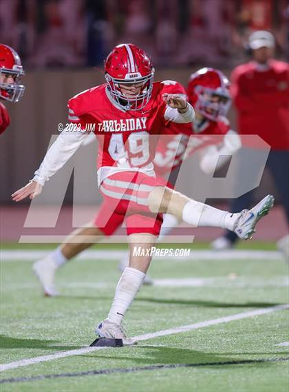 Thumbnail 2 in Jacksboro vs. Holliday (UIL 3A Region Semifinal) photogallery.