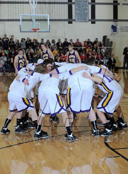 Thumbnail 2 in Clayton vs. Drummond (WIAA D5 Sectional Final) photogallery.