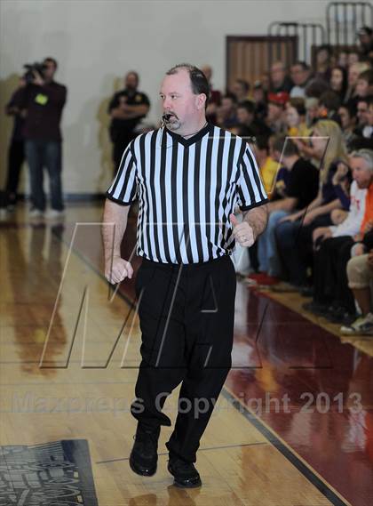 Thumbnail 2 in Clayton vs. Drummond (WIAA D5 Sectional Final) photogallery.