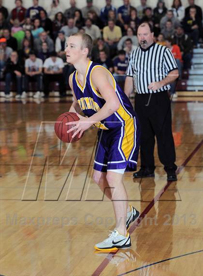 Thumbnail 1 in Clayton vs. Drummond (WIAA D5 Sectional Final) photogallery.