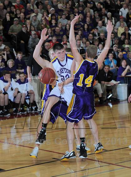 Thumbnail 3 in Clayton vs. Drummond (WIAA D5 Sectional Final) photogallery.