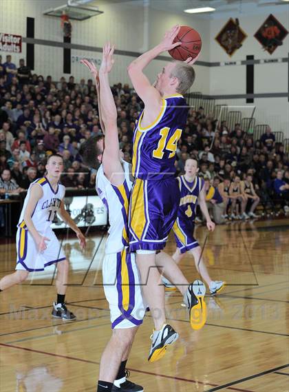 Thumbnail 2 in Clayton vs. Drummond (WIAA D5 Sectional Final) photogallery.