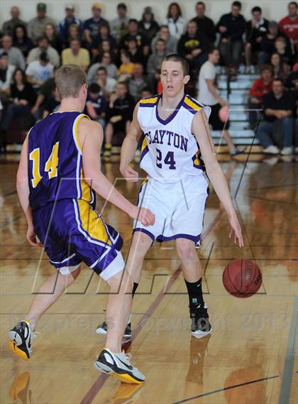 Thumbnail 1 in Clayton vs. Drummond (WIAA D5 Sectional Final) photogallery.