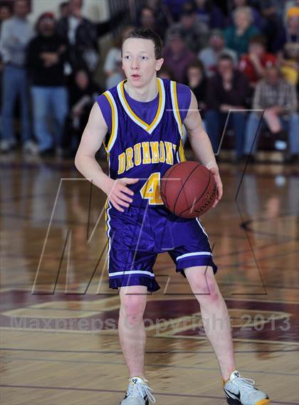 Thumbnail 2 in Clayton vs. Drummond (WIAA D5 Sectional Final) photogallery.