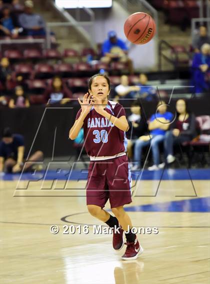 Thumbnail 3 in Ganado vs. Thatcher (AIA D4 Final) photogallery.