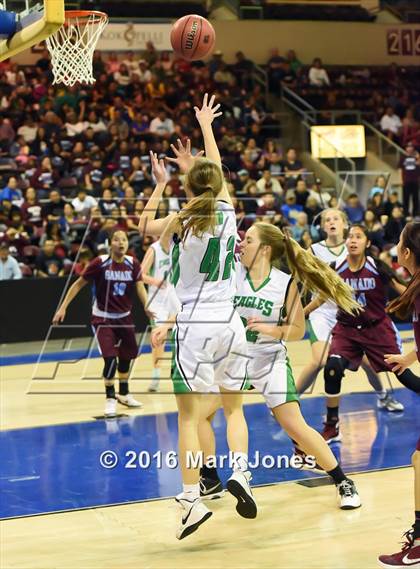 Thumbnail 3 in Ganado vs. Thatcher (AIA D4 Final) photogallery.