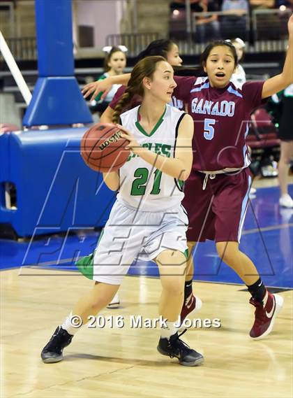 Thumbnail 2 in Ganado vs. Thatcher (AIA D4 Final) photogallery.