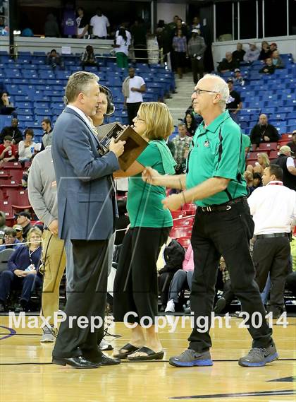 Thumbnail 1 in Drake vs Chaminade (CIF State D3 Final) photogallery.