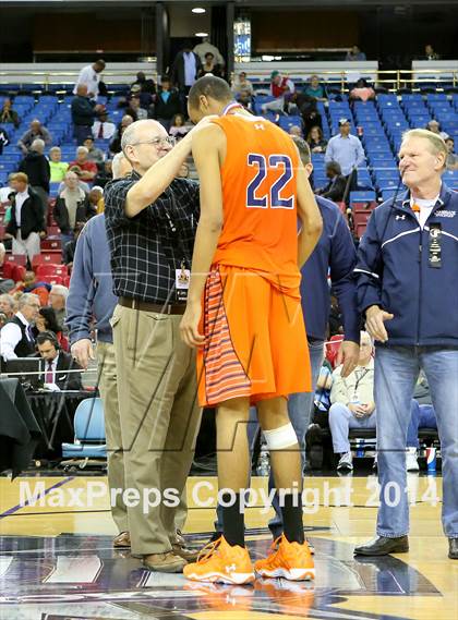 Thumbnail 2 in Drake vs Chaminade (CIF State D3 Final) photogallery.