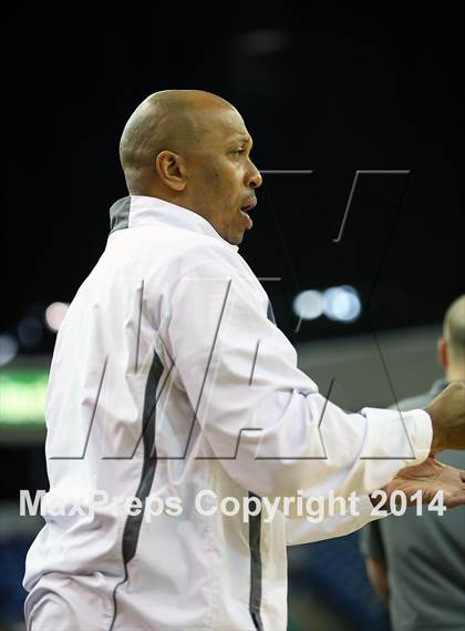 Thumbnail 2 in Drake vs Chaminade (CIF State D3 Final) photogallery.