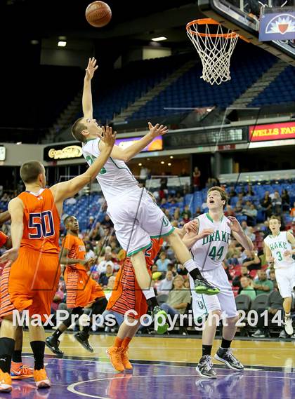 Thumbnail 3 in Drake vs Chaminade (CIF State D3 Final) photogallery.