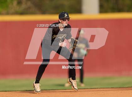 Thumbnail 1 in Sprayberry @ Lassiter photogallery.