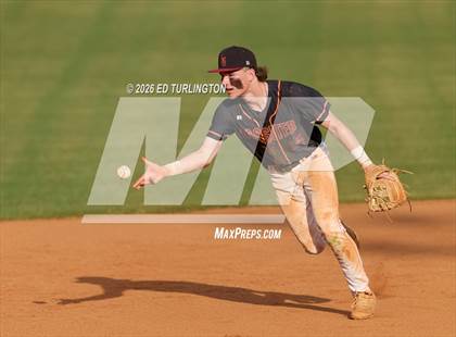 Thumbnail 3 in Sprayberry @ Lassiter photogallery.
