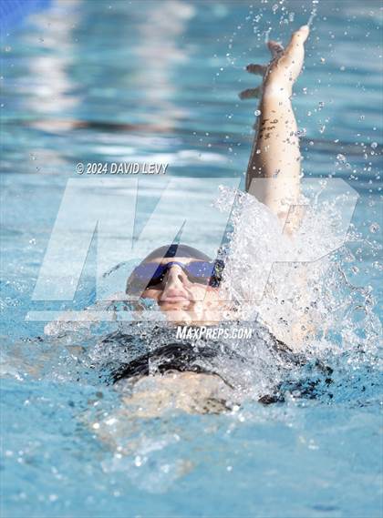 Thumbnail 2 in Wolves Invitational photogallery.