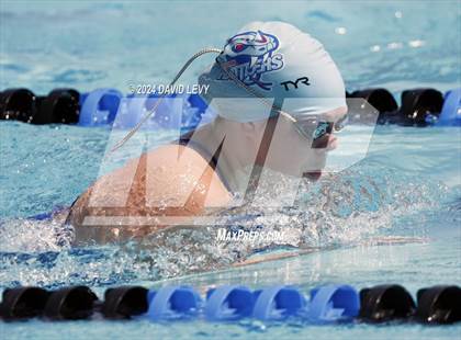 Thumbnail 2 in Wolves Invitational photogallery.