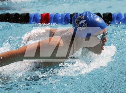Thumbnail 1 in Wolves Invitational photogallery.