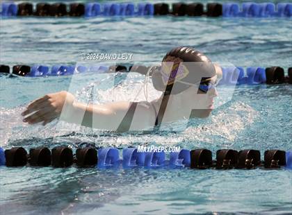 Thumbnail 3 in Wolves Invitational photogallery.
