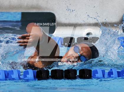 Thumbnail 3 in Wolves Invitational photogallery.