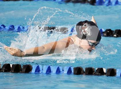 Thumbnail 3 in Wolves Invitational photogallery.