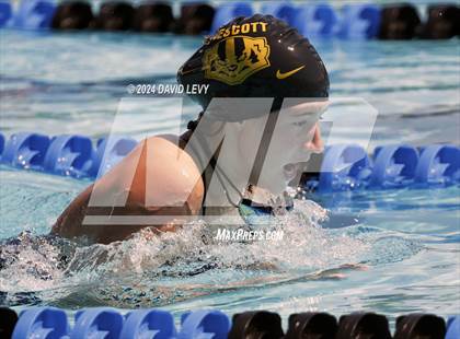 Thumbnail 3 in Wolves Invitational photogallery.