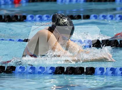 Thumbnail 3 in Wolves Invitational photogallery.