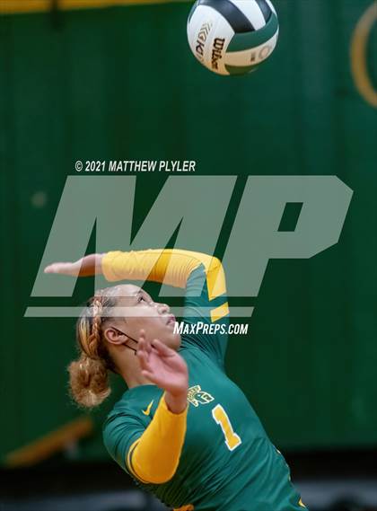 Thumbnail 2 in Jack Britt vs Pine Forest (Trojan Invitational Tournament) photogallery.