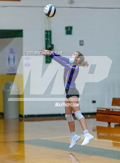 Thumbnail 2 in Jack Britt vs Pine Forest (Trojan Invitational Tournament) photogallery.