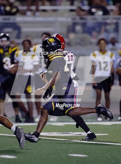 Thumbnail 2 in Alief Taylor @ Alief Hastings photogallery.