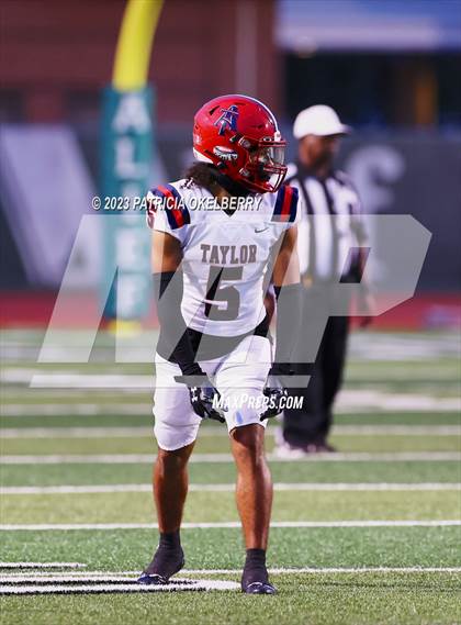 Thumbnail 2 in Alief Taylor @ Alief Hastings photogallery.