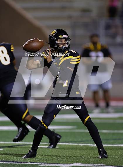 Thumbnail 2 in Alief Taylor @ Alief Hastings photogallery.