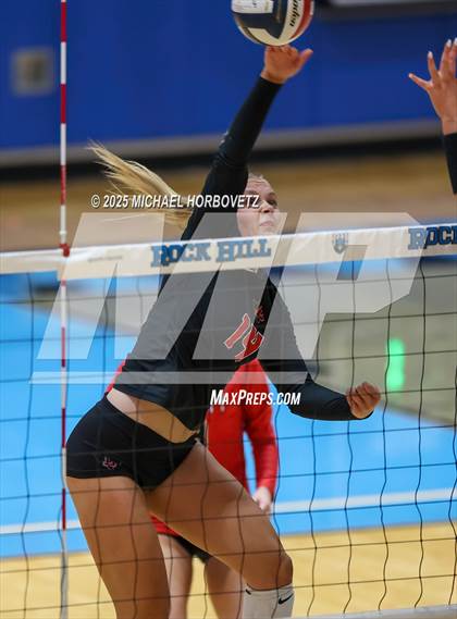 Thumbnail 3 in Lovejoy vs. Liberty (UIL 5A D2 Regional Final) photogallery.