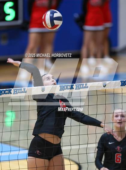 Thumbnail 3 in Lovejoy vs. Liberty (UIL 5A D2 Regional Final) photogallery.
