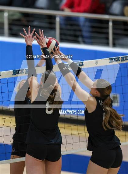 Thumbnail 2 in Lovejoy vs. Liberty (UIL 5A D2 Regional Final) photogallery.