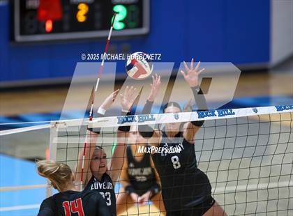 Thumbnail 1 in Lovejoy vs. Liberty (UIL 5A D2 Regional Final) photogallery.
