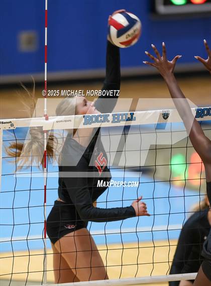 Thumbnail 2 in Lovejoy vs. Liberty (UIL 5A D2 Regional Final) photogallery.