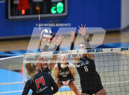 Thumbnail 3 in Lovejoy vs. Liberty (UIL 5A D2 Regional Final) photogallery.