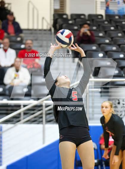 Thumbnail 1 in Lovejoy vs. Liberty (UIL 5A D2 Regional Final) photogallery.