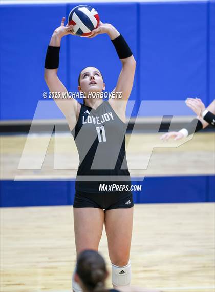 Thumbnail 3 in Lovejoy vs. Liberty (UIL 5A D2 Regional Final) photogallery.