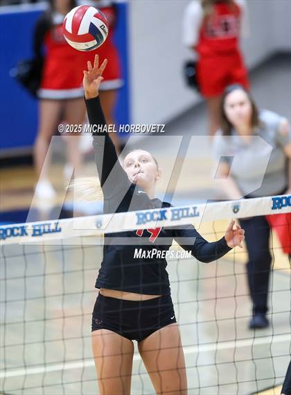 Thumbnail 2 in Lovejoy vs. Liberty (UIL 5A D2 Regional Final) photogallery.